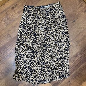 Reformation Cheetah Print Skirt with Back Zipper and Side Slit